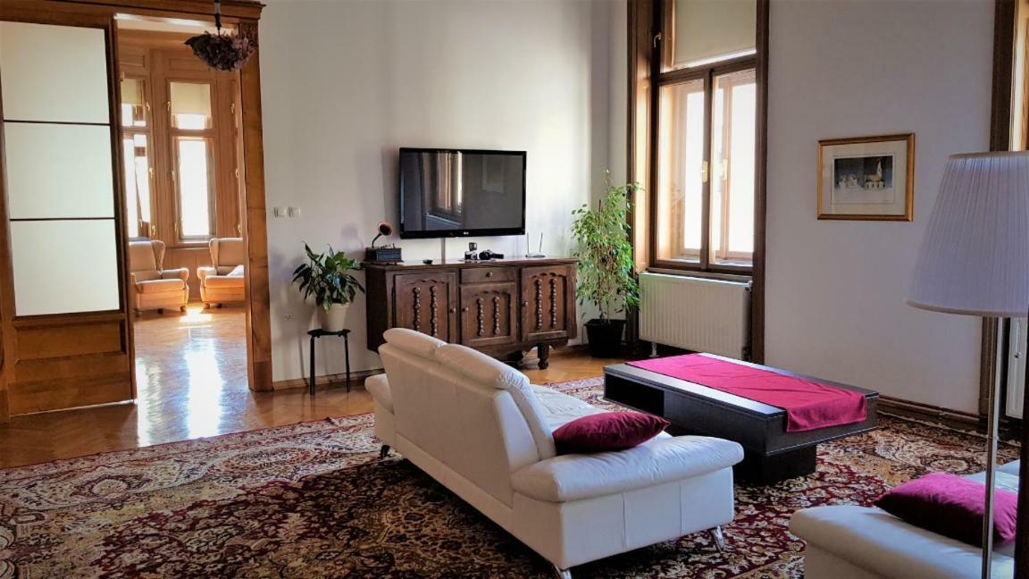 Luxury Apartment In The Heart Of Varaždin Exteriér fotografie